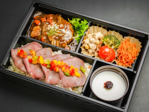 【デザート付き】ローストビーフ重と特製デミグラスハンバーグ弁当