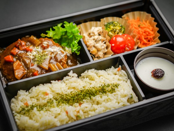 【デザート付き】特製デミグラスハンバーグ弁当