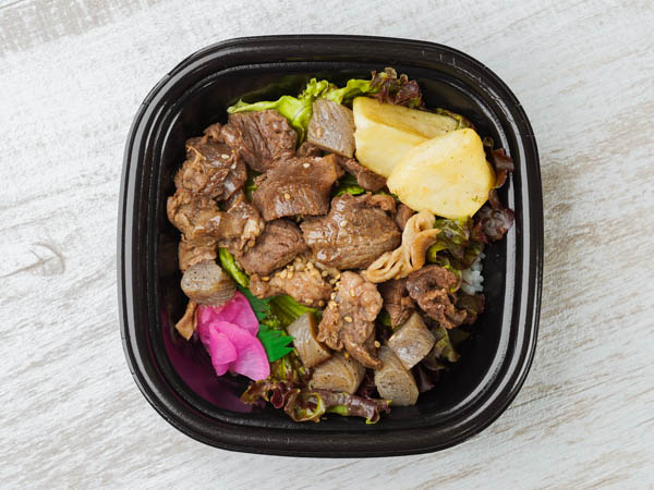 和牛すじ旨煮丼