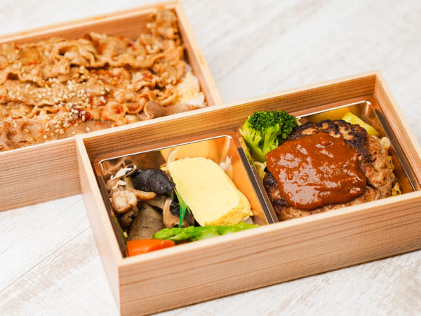 大麦牛（アンガス）ステーキと厳選ハンバーグ二段重