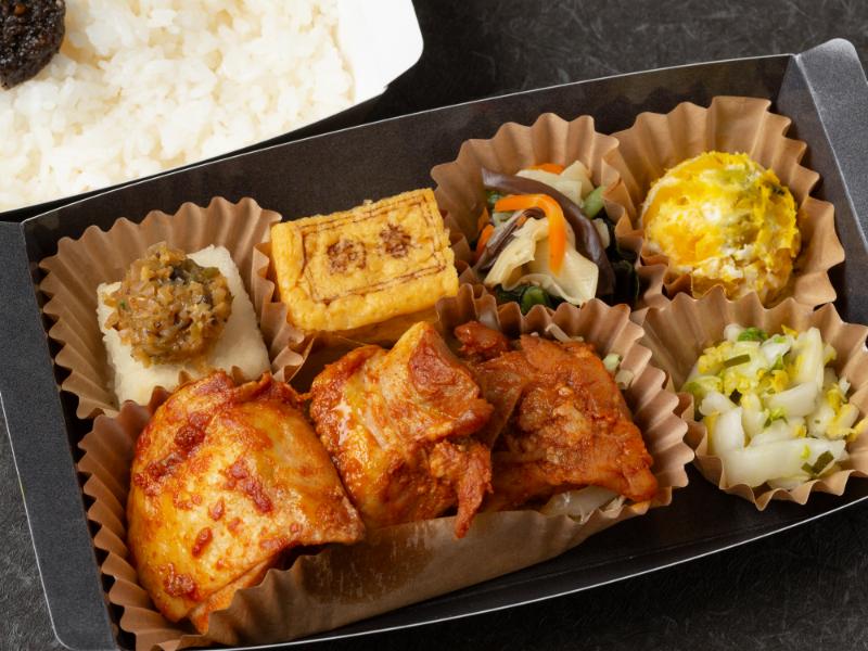 二段折箱弁当 タンドリーチキン