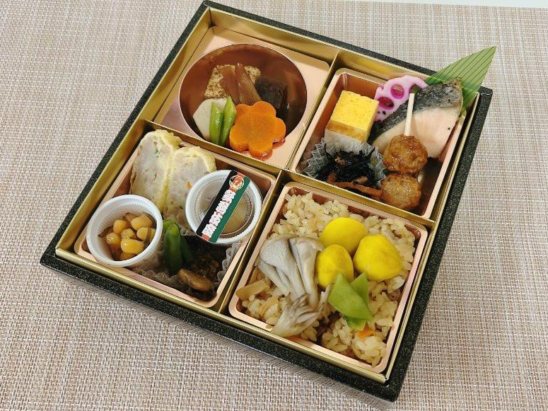 【9・10月限定】観劇幕の内弁当～舞茸と栗五目御飯～