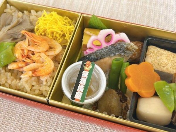 11月12月限定　観劇弁当～桜えびと舞茸五目御飯～
