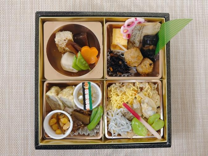 春季限定（3月4月）観劇幕の内弁当～煮あさりとシラスの五目御飯～