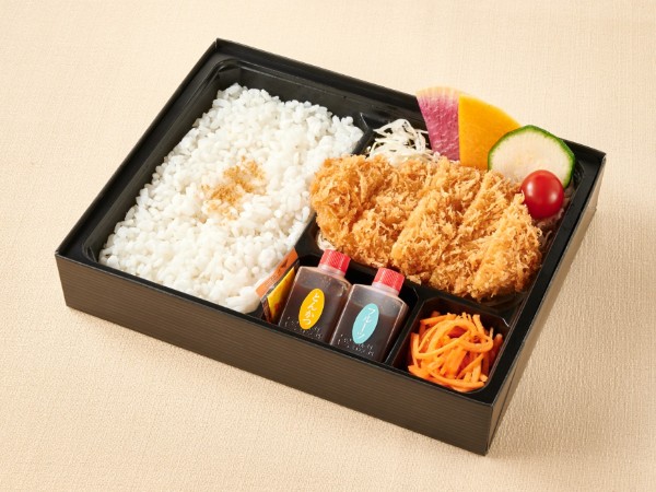 神楽のお得なロースカツ弁当