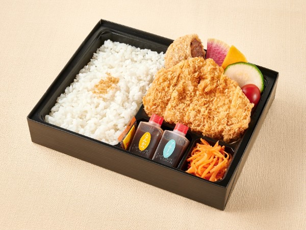 神楽のお得なロースカツとメンチカツ弁当