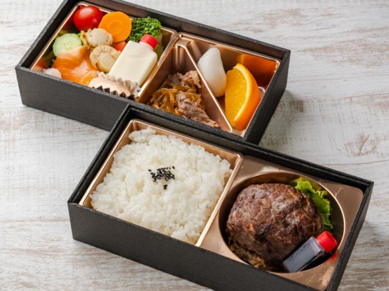 常陸牛ハンバーグとシーフードサラダの海山弁当