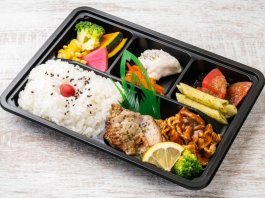 Deli弁当 バジルチキン＆ハッシュドポーク