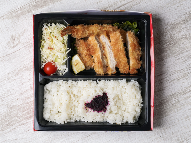 ロースかつ＆海老フライ弁当（小）