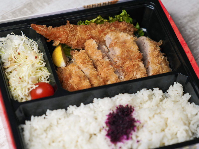 ヒレかつ＆海老フライ弁当（小）