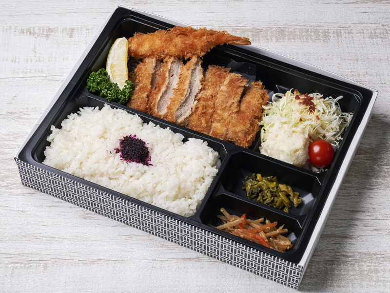 特選上ヒレかつ弁当（海老あり）