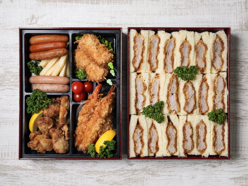 ヒレかつサンド2段重折