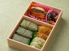 柿の葉寿司弁当