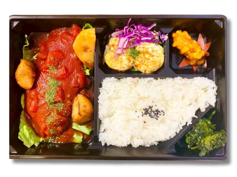 トマトハンバーグ＆エビマヨチーズ弁当