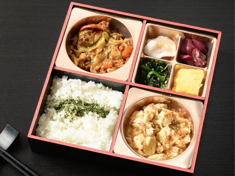 麻婆豆腐と酢豚弁当