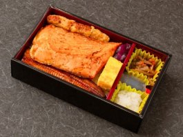 厚切り銀鮭ハラミと鰻の豪華弁当