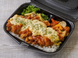 一枚揚げ鶏の自家製タルだくチキン南蛮弁当