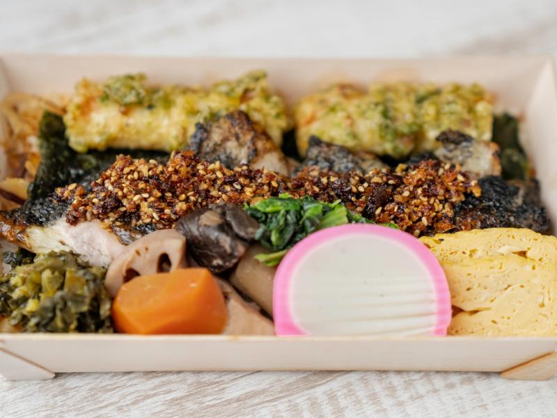 炭火焼鶏ももステーキ海苔弁当