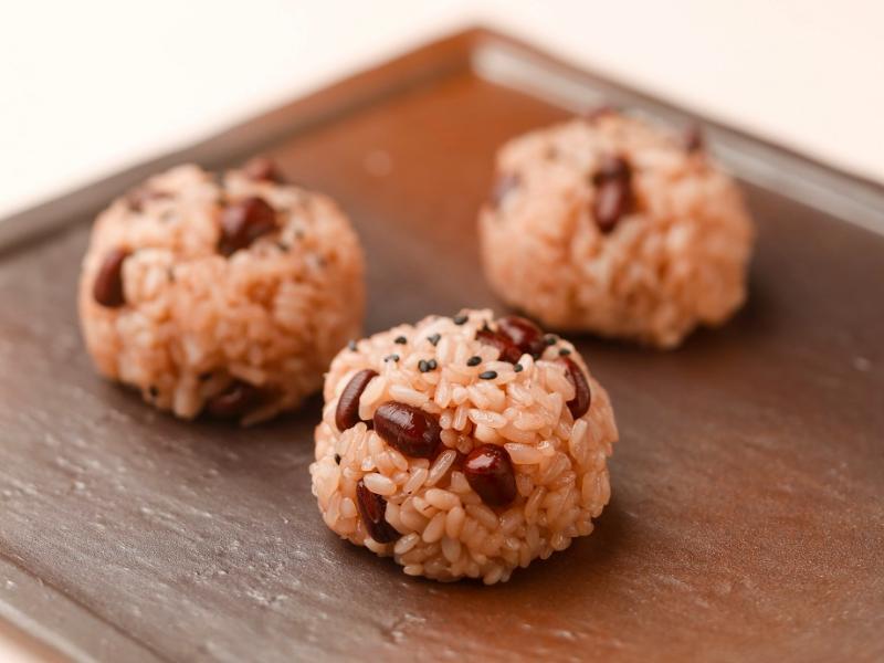 ひとくちおこわ３個入り（赤飯）
