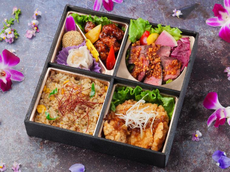 青龍～特製炒飯と黒毛牛ステーキのXO醬ソースと油淋鶏と黒酢酢豚～