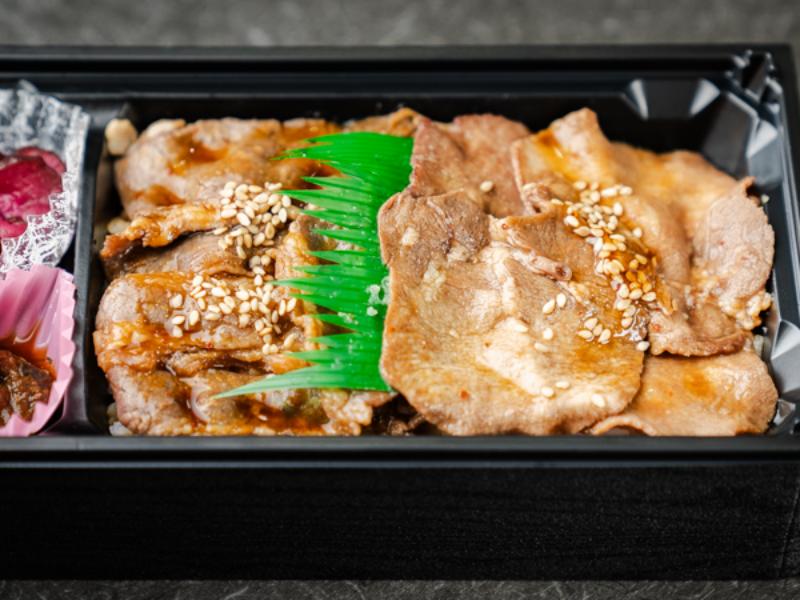 （新）牛たんと牛焼肉弁当