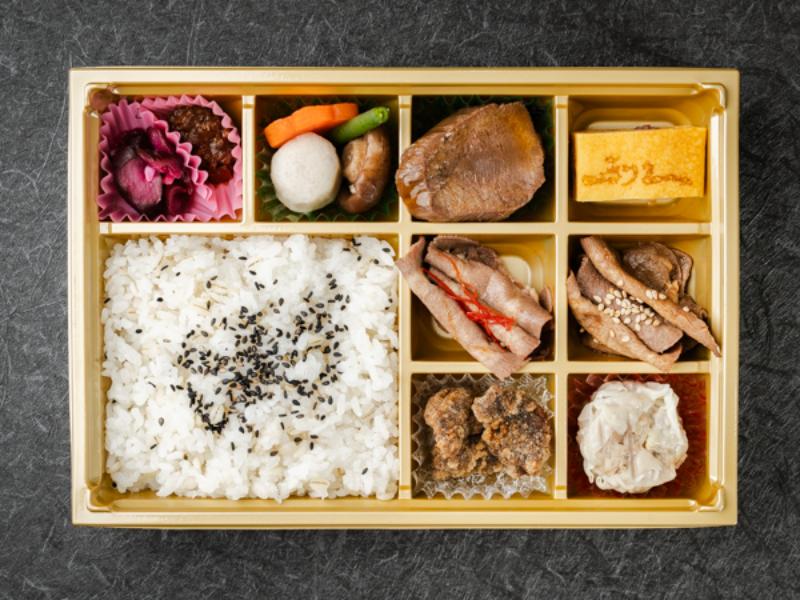 牛たん幕の内弁当 華（２／２８まで販売）