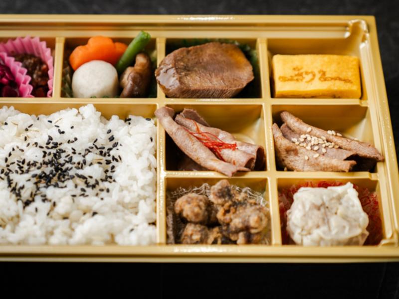 牛たん幕の内弁当 華（２／２８まで販売）