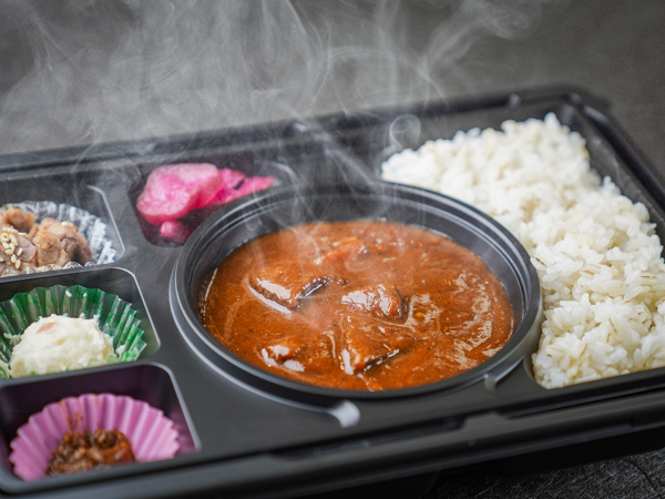 （新）【温まる】牛たんシチュー弁当
