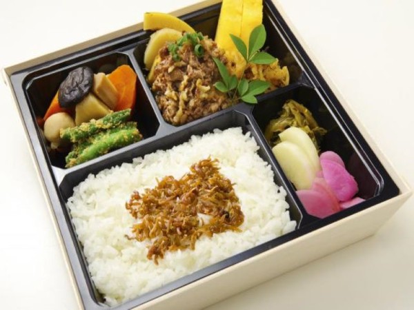 㐂船 和牛のすき焼弁当（ちりめんご飯）