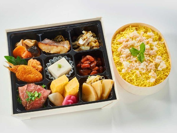 㐂船 和牛ローストビーフの彩り弁当とかにわっぱ飯