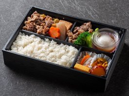 2色のすき焼き弁当