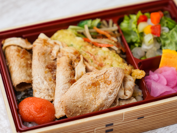 豚ロースの生姜焼き海苔重