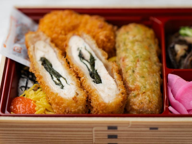 ささみチーズ・カニクリームコロッケ海苔重