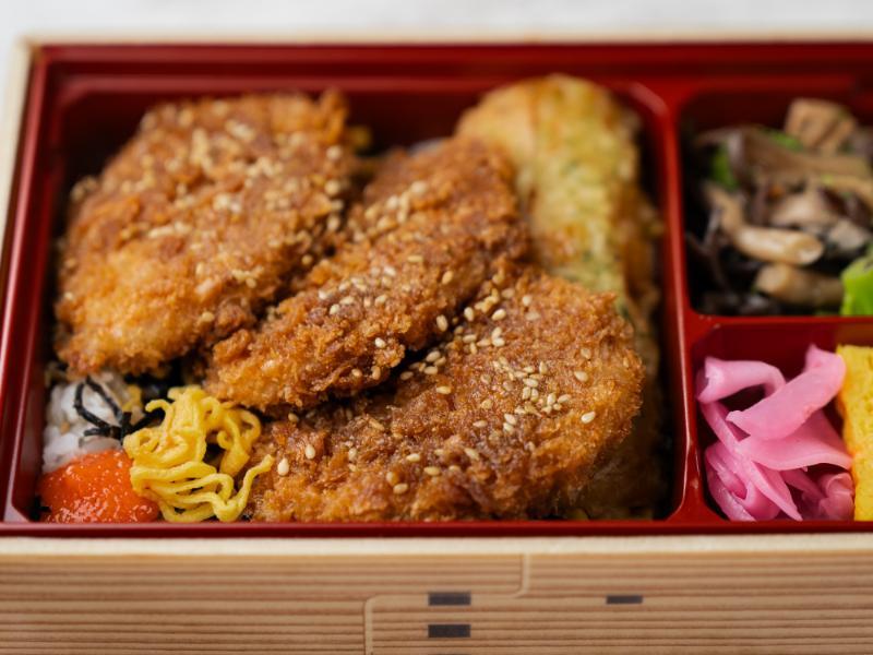 タレカツ海苔重