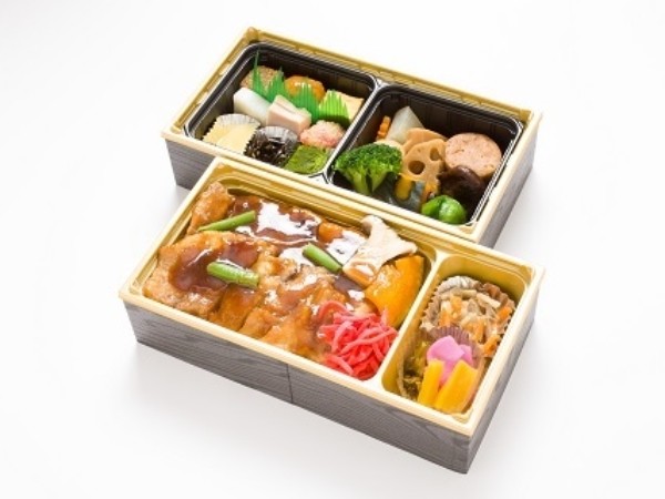 三元豚甘から二段弁当
