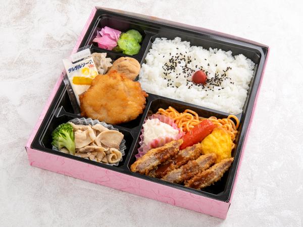 サクサクなローストンカツとチキン南蛮と豚しゃぶ弁当