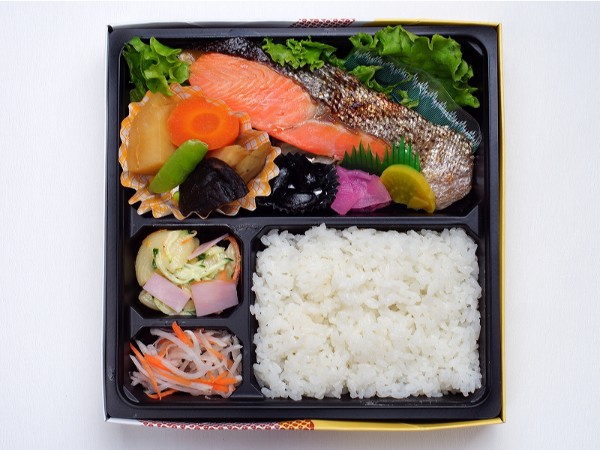 鮭弁当