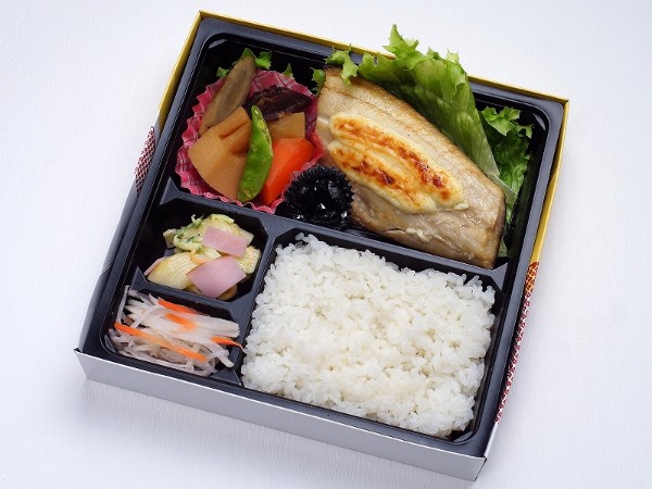 ホッケのマヨネーズ焼き弁当