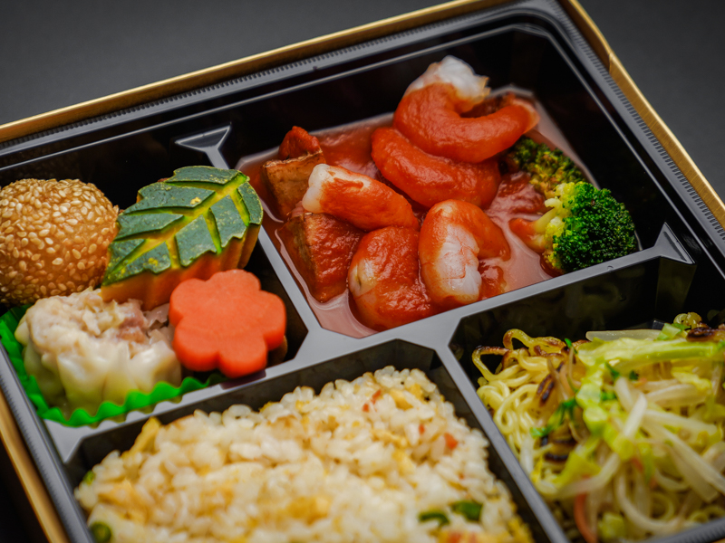 【4升】海老チリソースと炒飯弁当