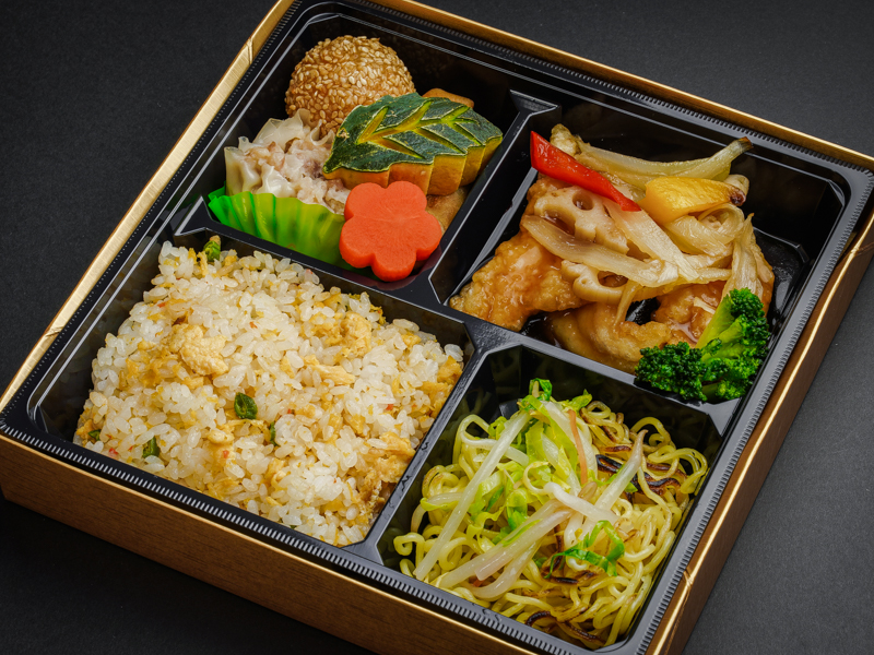 【4升】白身魚の甘酢あんかけと炒飯弁当