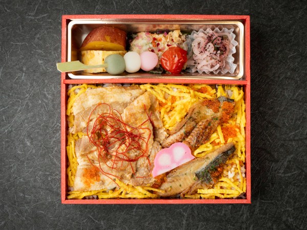 豚バラ味噌焼きと鰻彩り弁当
