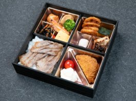 飛騨牛焼肉と飛騨牛ミンチカツ御膳