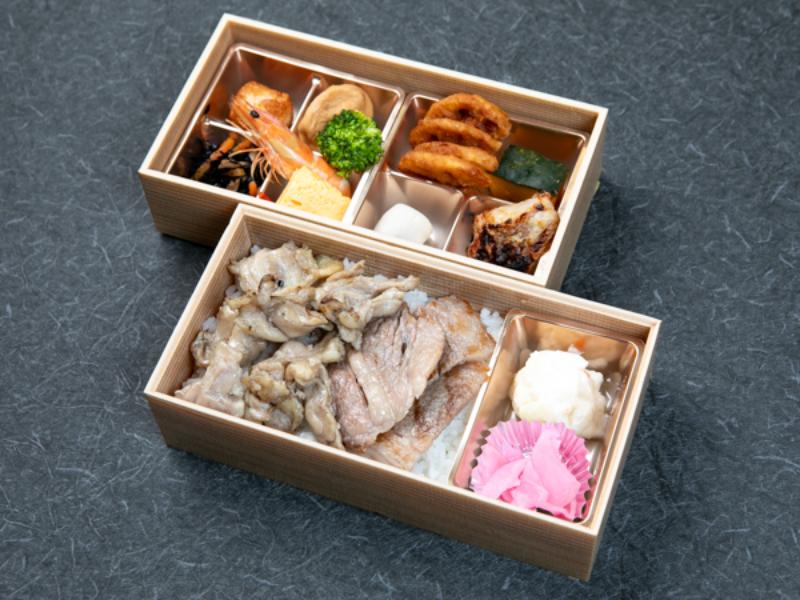 飛騨牛焼肉と鶏ハラミの炭焼き御膳