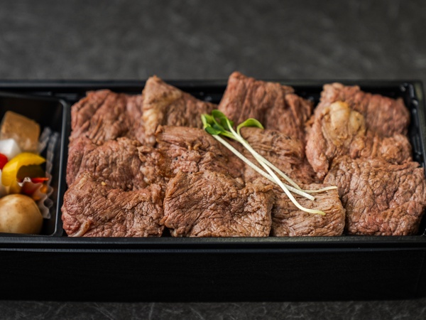 特選 炭火焼カルビ重