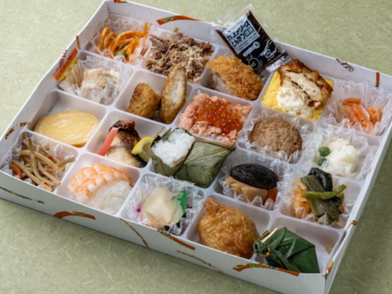 美味万彩彩り弁当