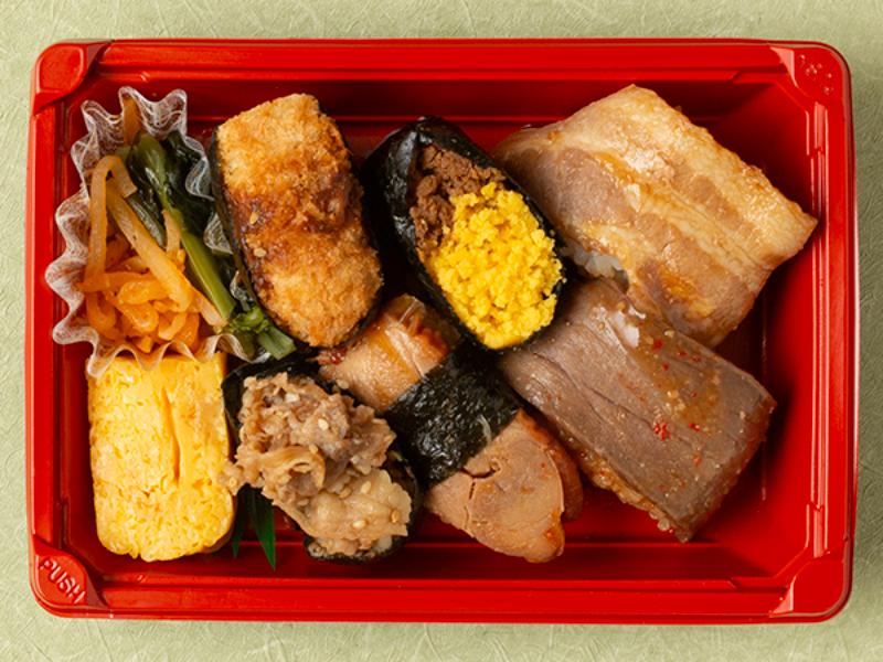 創作お肉の寿司６種盛り