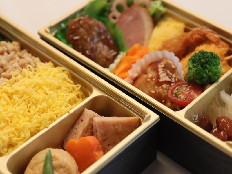 二段三色そぼろ弁当