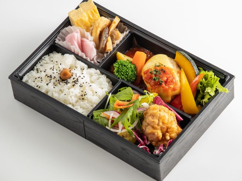 トマトチーズハンバーグ弁当
