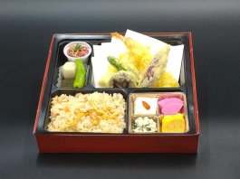 特選季節の天ぷら御膳