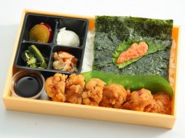 鶏唐揚の明太海苔弁当